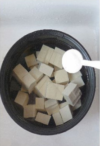 青椒炒豆腐教你豆腐不碎妙招