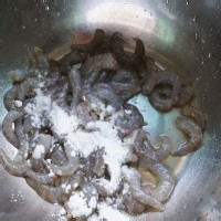 鲜虾芹菜大馄饨