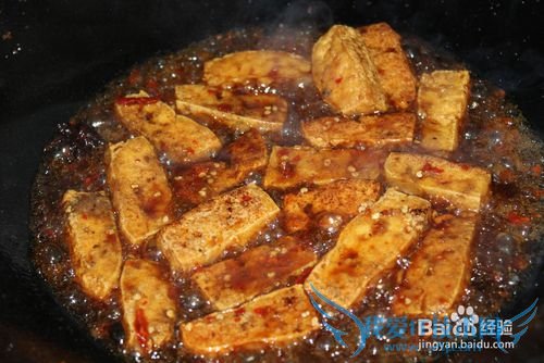 香辣红烧豆腐的做法