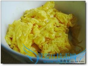 豆腐蛋花汤的做法