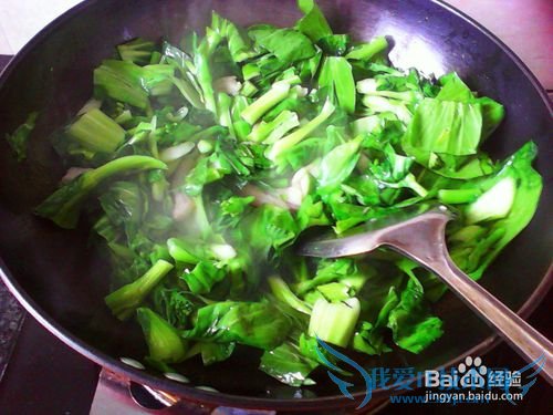 爆炒开胃小白菜心