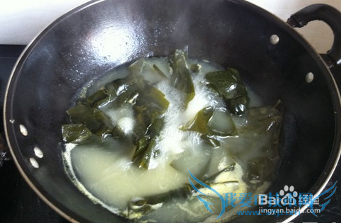 教你如何制作一款适合更年期的海带豆腐汤