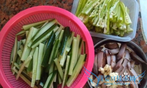 日本小青瓜炒烤肉