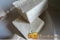 怎样在家做香煎肉茸豆腐?