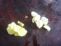 干锅香芹麻辣蟹