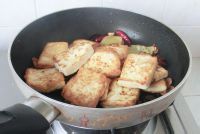 怎样做家常鱼豆腐