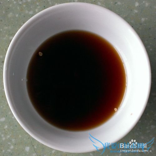 清凉减肥的莴笋拌银芽