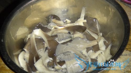 蘑菇丸子炖豆腐