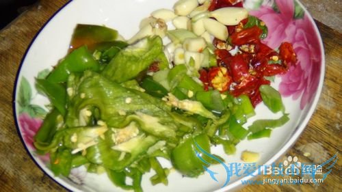 蘑菇丸子炖豆腐