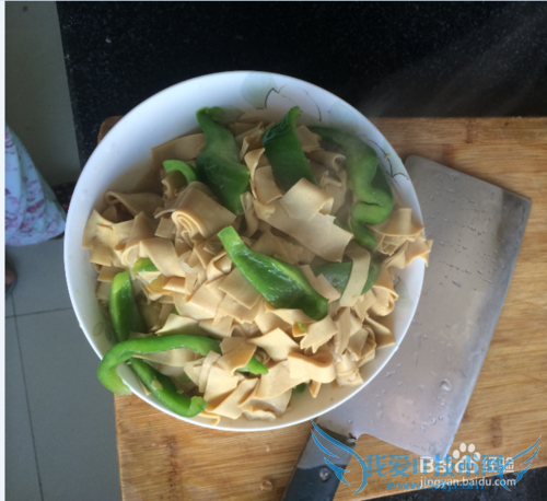 辣椒干豆腐的家常做法