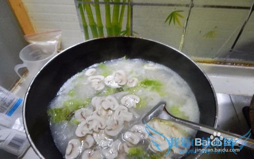 白菜腐竹煮年糕怎么做?--白菜腐竹煮年糕的做法