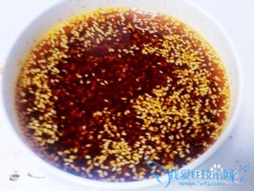 麻辣红油怎么做?辣椒油怎么做才红?