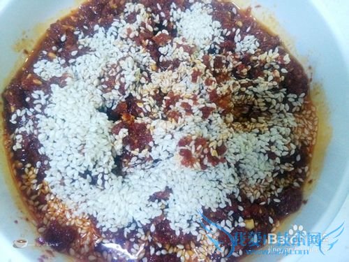 麻辣红油怎么做?辣椒油怎么做才红?