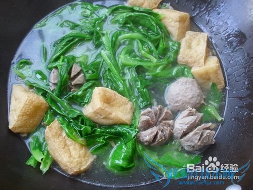 麦菜油豆腐牛丸汤