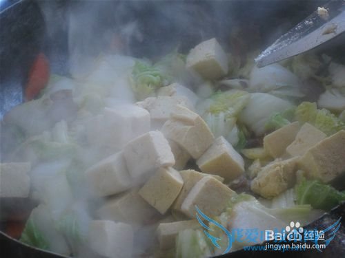 冻豆腐炖白菜肉
