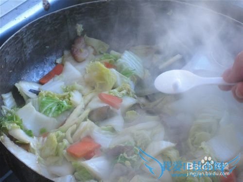 冻豆腐炖白菜肉