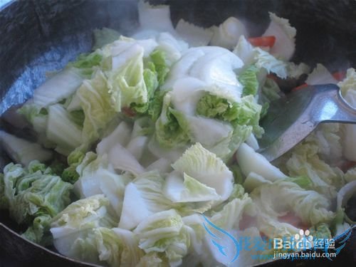 冻豆腐炖白菜肉