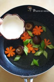 时蔬烩麦香豆腐丸子的做法