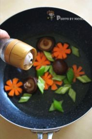 时蔬烩麦香豆腐丸子的做法