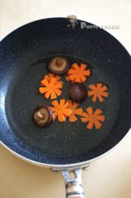 时蔬烩麦香豆腐丸子的做法