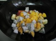 怎样自制水果豆腐捞