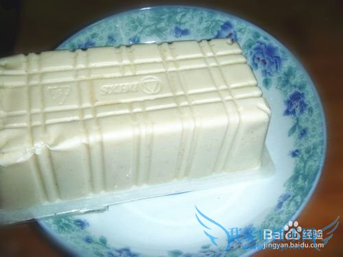 怎样取盒装豆腐