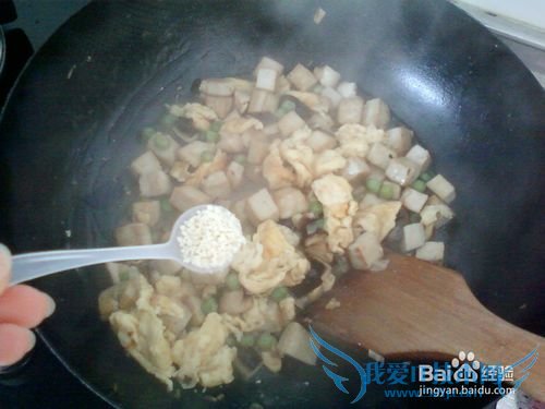 香菇鸡蛋炒豆腐