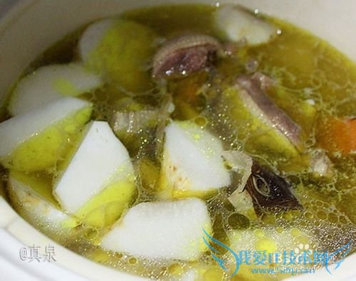 笋干老鸭芋艿汤