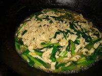 自制干豆腐炒韭菜