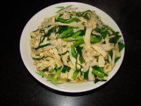 自制干豆腐炒韭菜