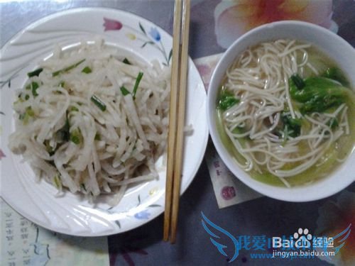 怎么做凉拌白萝卜菜——口感清脆味道鲜美