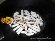 怎样做蚝油鲍菇扒豆腐