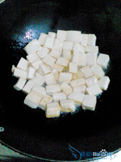 豆腐怎样才煎得好看?及用豆腐怎么做一道家常菜