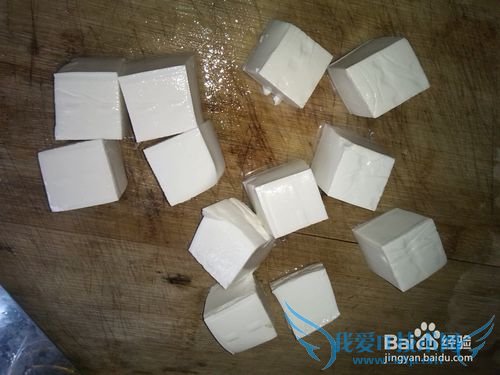 如何做乡里小葱煎豆腐