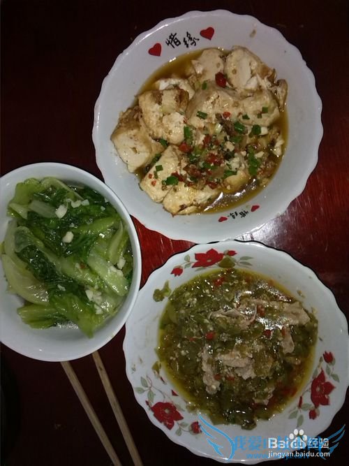 如何做乡里小葱煎豆腐