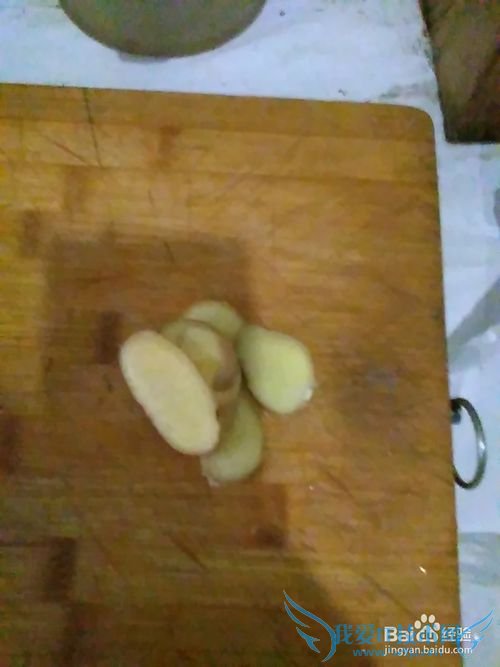 怎样做好吃鲜美的鱼头豆腐汤