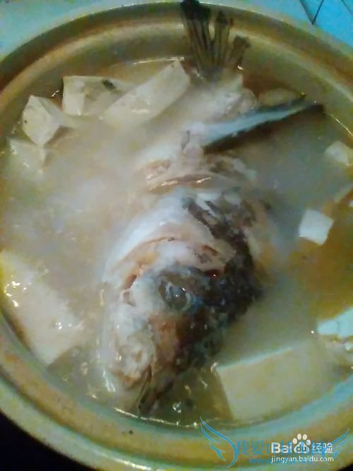 怎样做好吃鲜美的鱼头豆腐汤