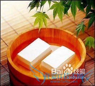 自制豆腐面膜,轻松打造水嫩白皙肌肤