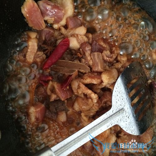 卤肉焖豆腐泡的做法