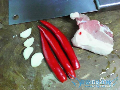 独特蒜香辣味橡子干