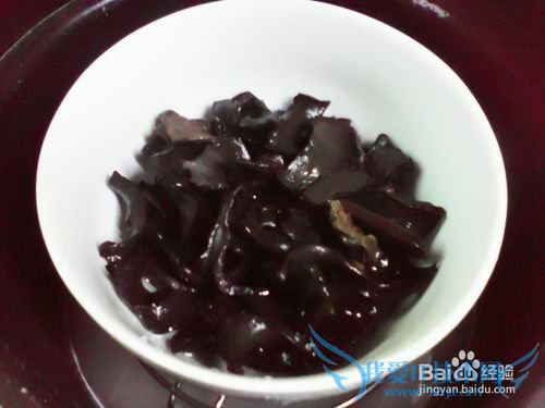 独特蒜香辣味橡子干