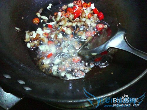 独特蒜香辣味橡子干