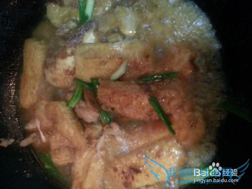 自制油炸五香豆腐炒肉片