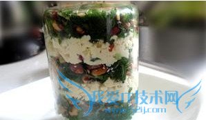 果仁芹叶拌豆腐的做法