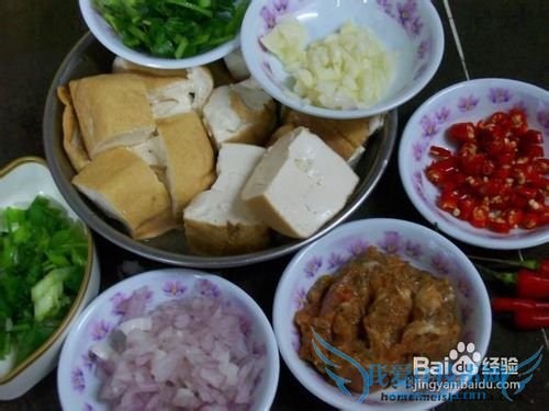 家常菜肴红烧豆腐