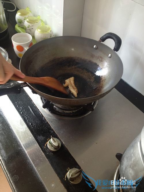 酱油肉炒豆腐皮的做法