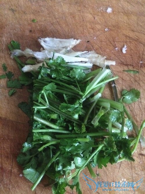 家常豆腐皮炒香菜