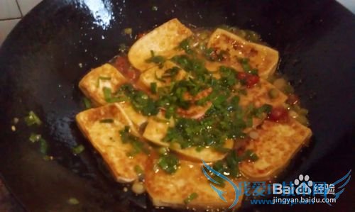 平常的食材 不平凡的美味---青蒜香煎豆腐