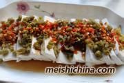 剁椒酸干豆蒸豆腐