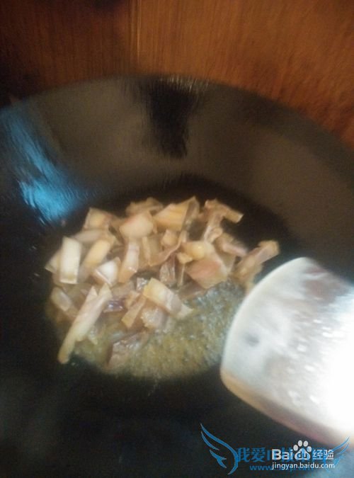 香菇肉丝如何炒蒜苗